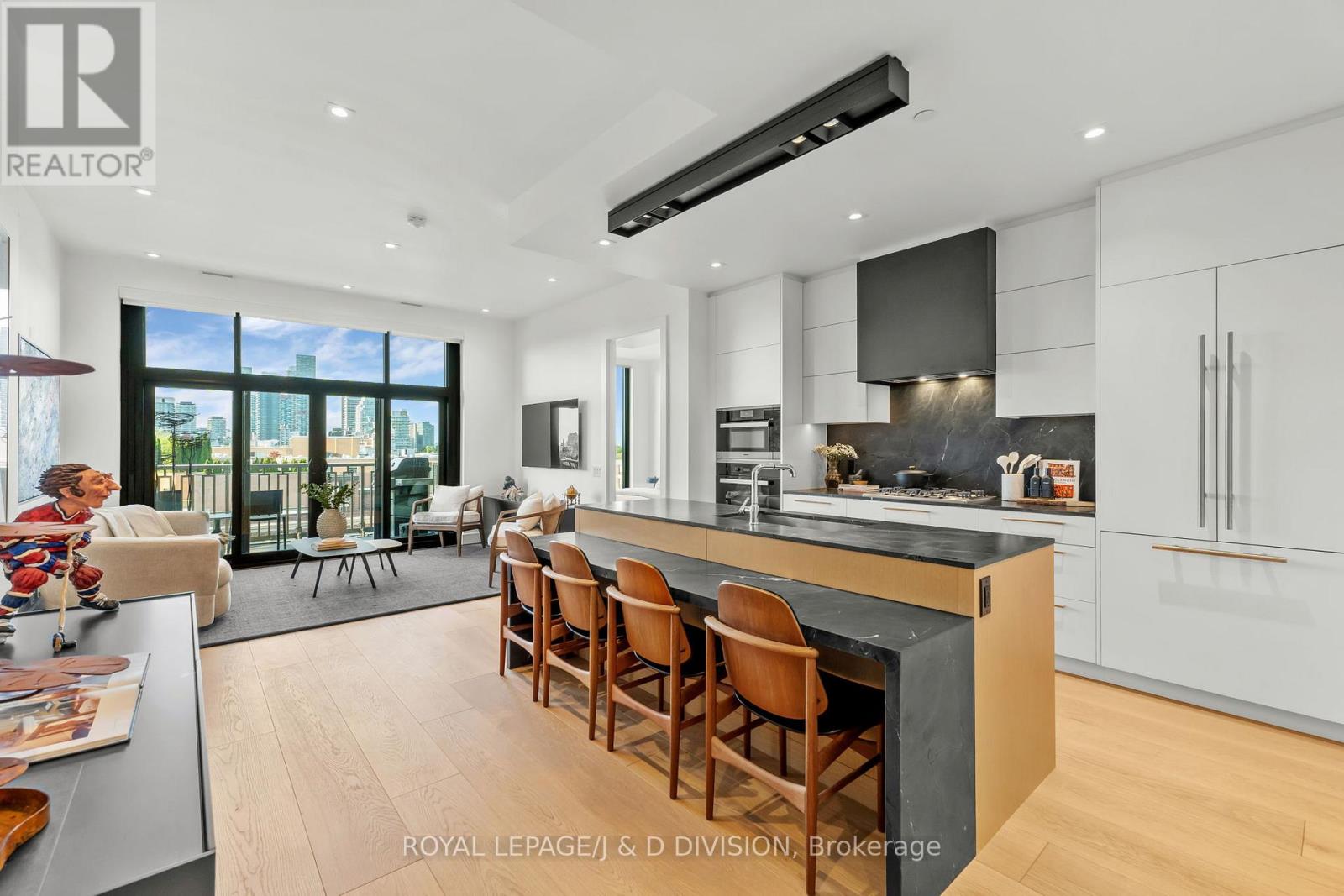 #710 1 STRATHGOWAN AVENUE - 1