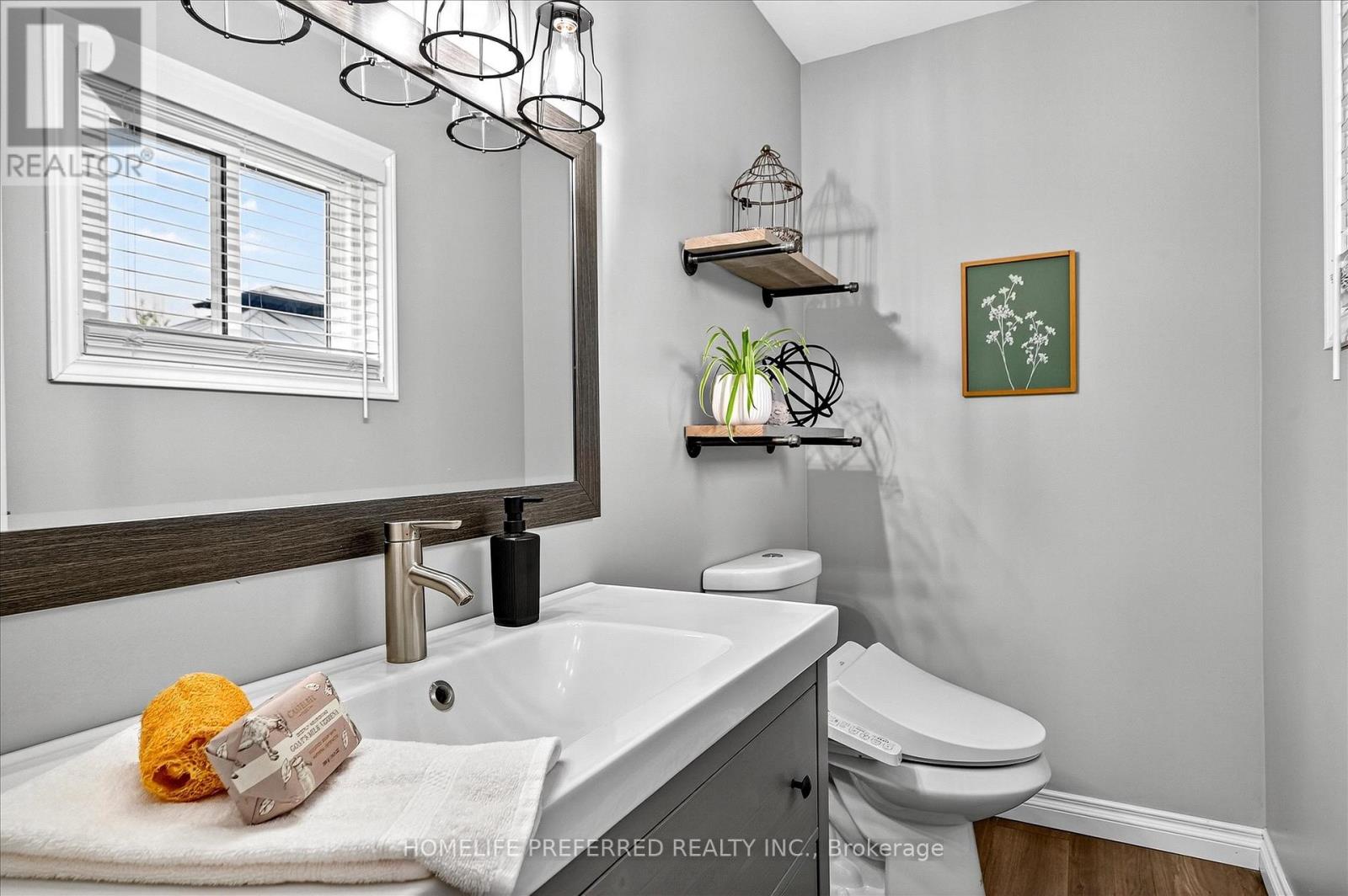 530 CENTRELINE ROAD - 23