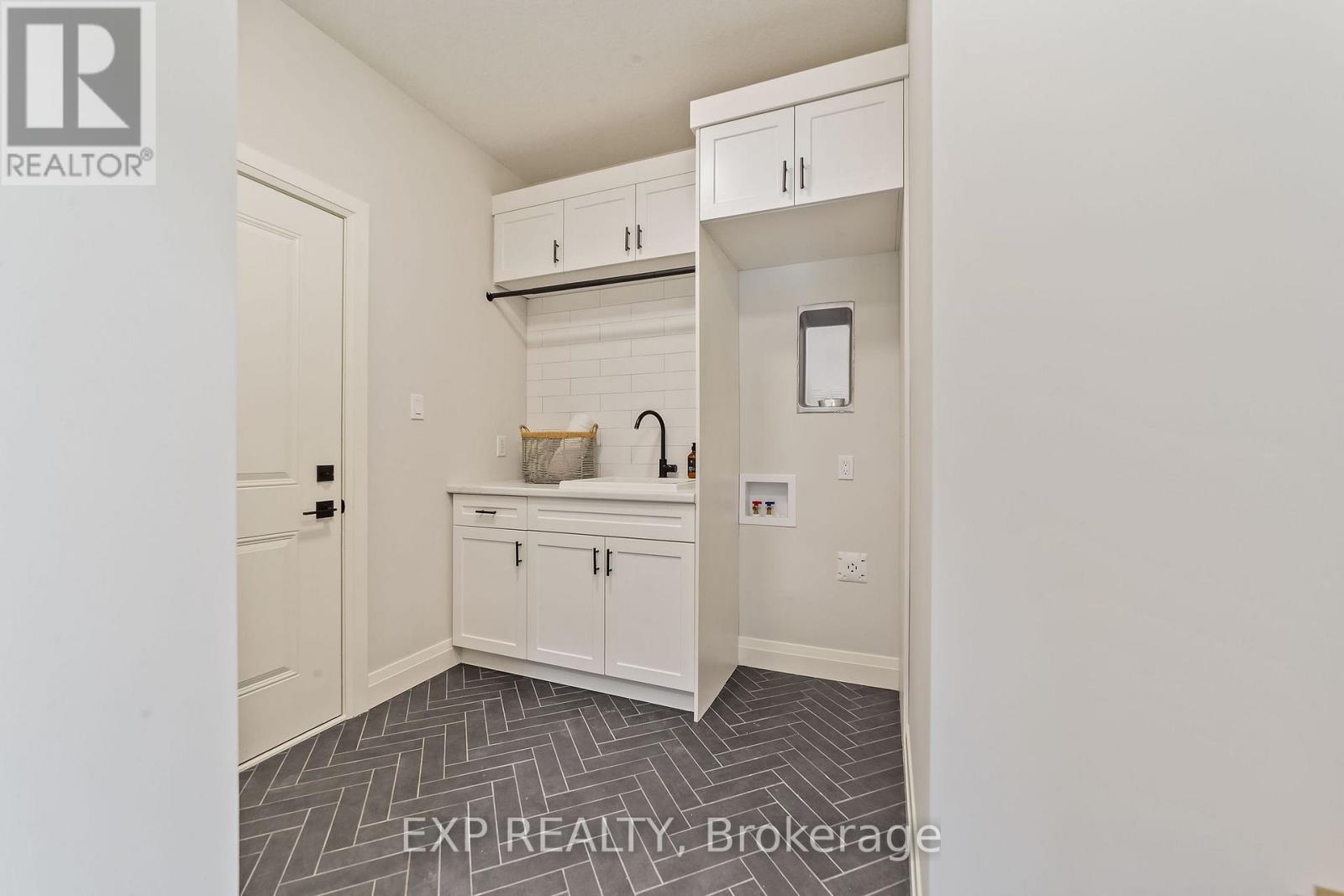 LOT 34 ASPEN PARKWAY - 14