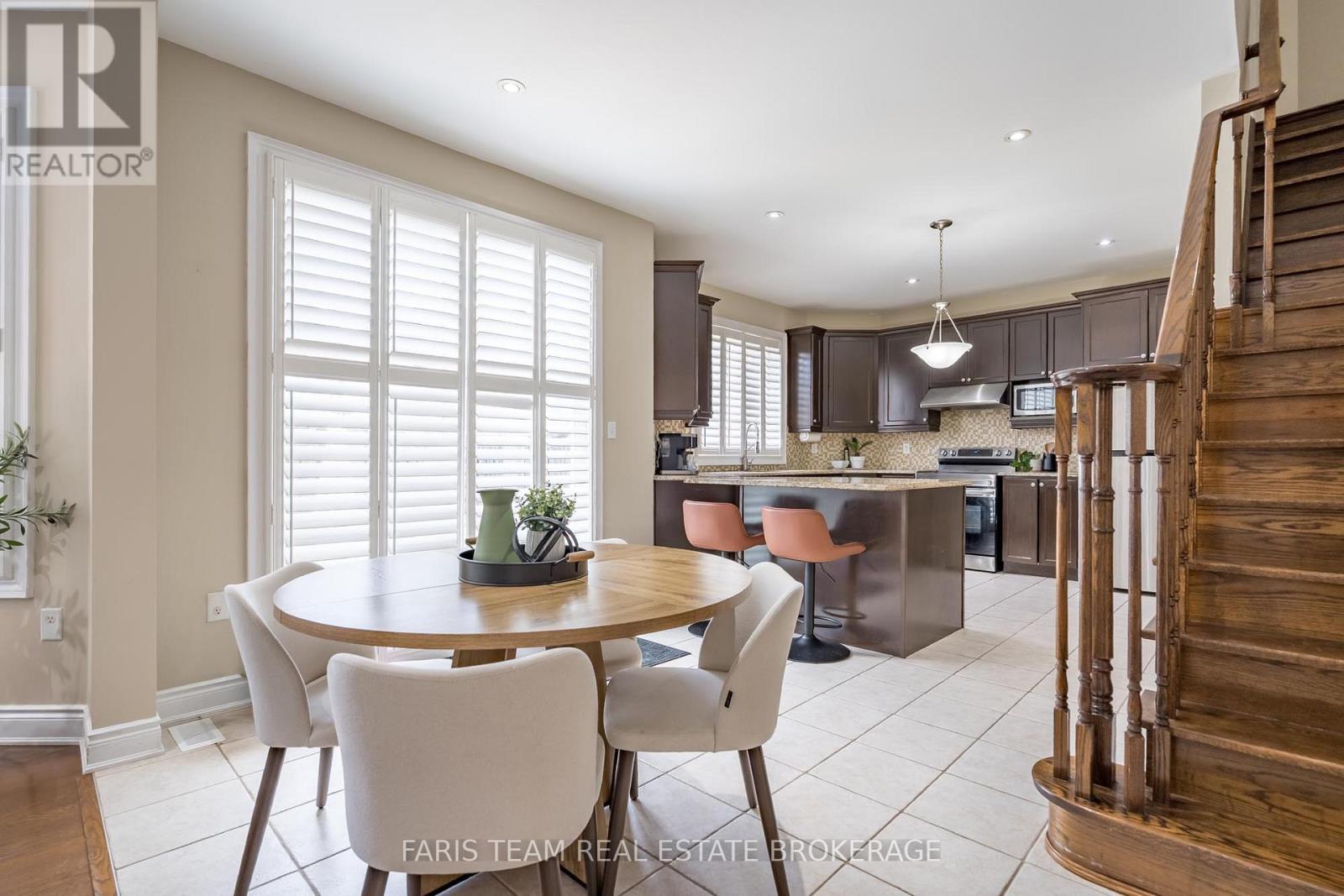 26 KIDD CRESCENT - 11
