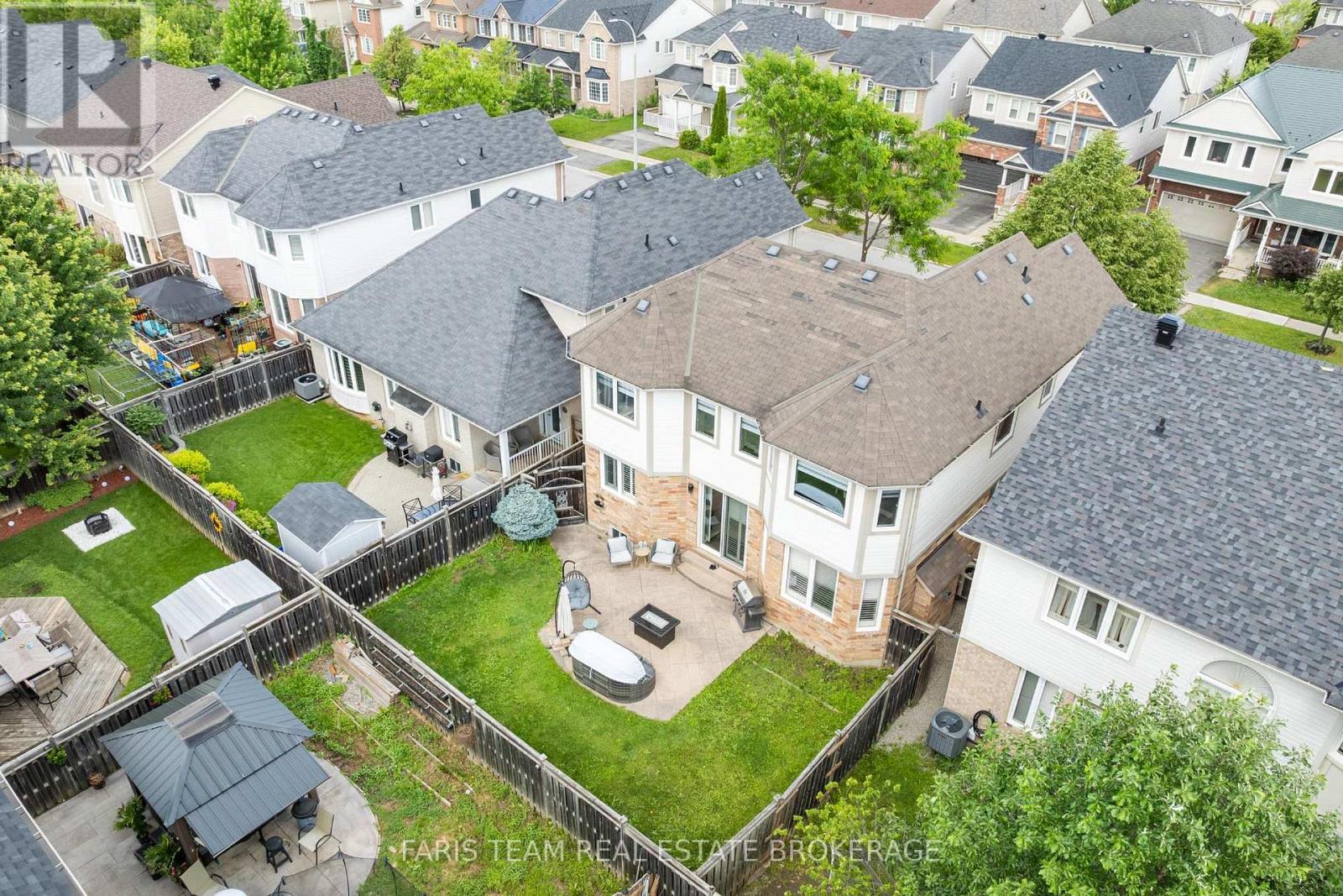 26 KIDD CRESCENT - 39