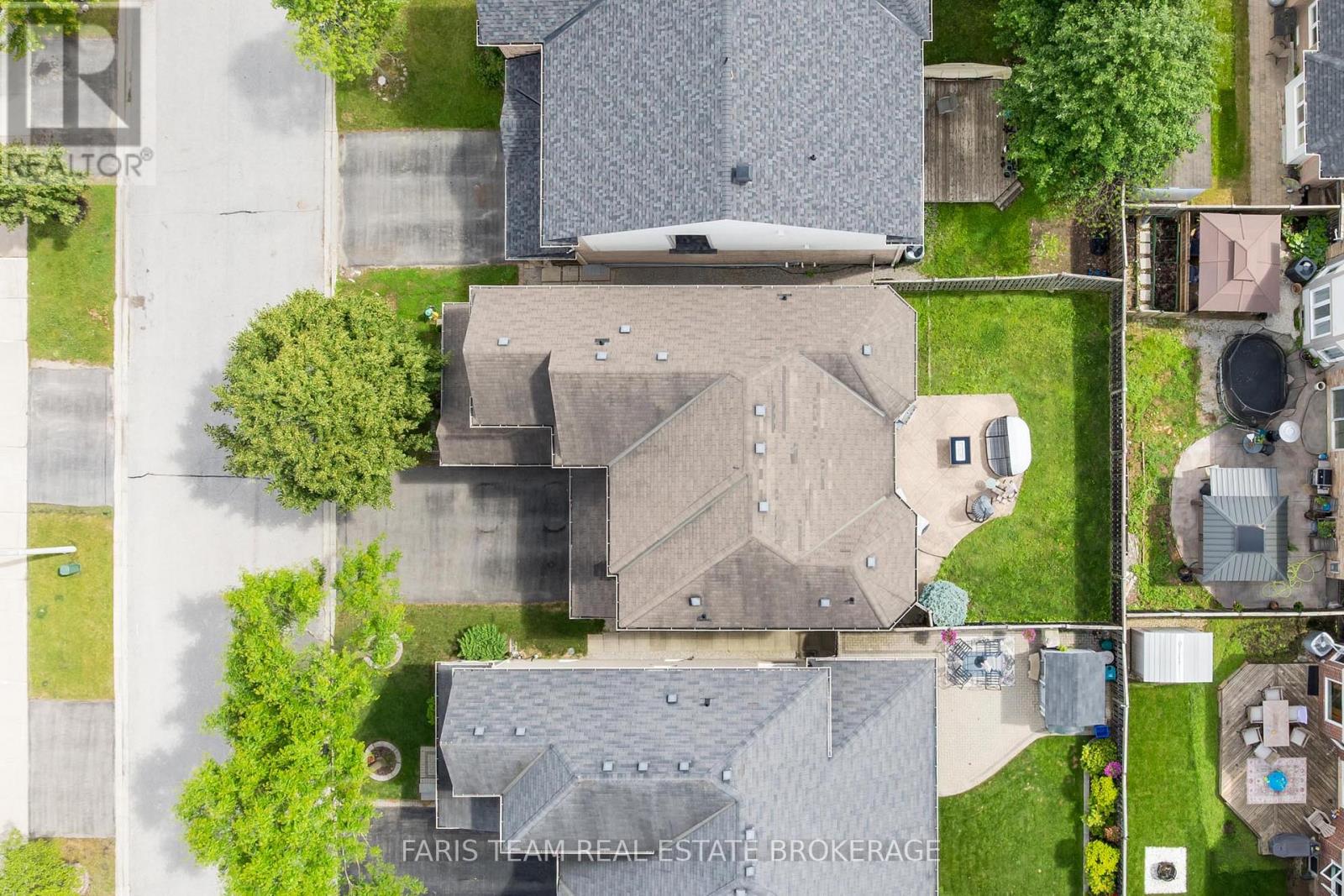 26 KIDD CRESCENT - 41