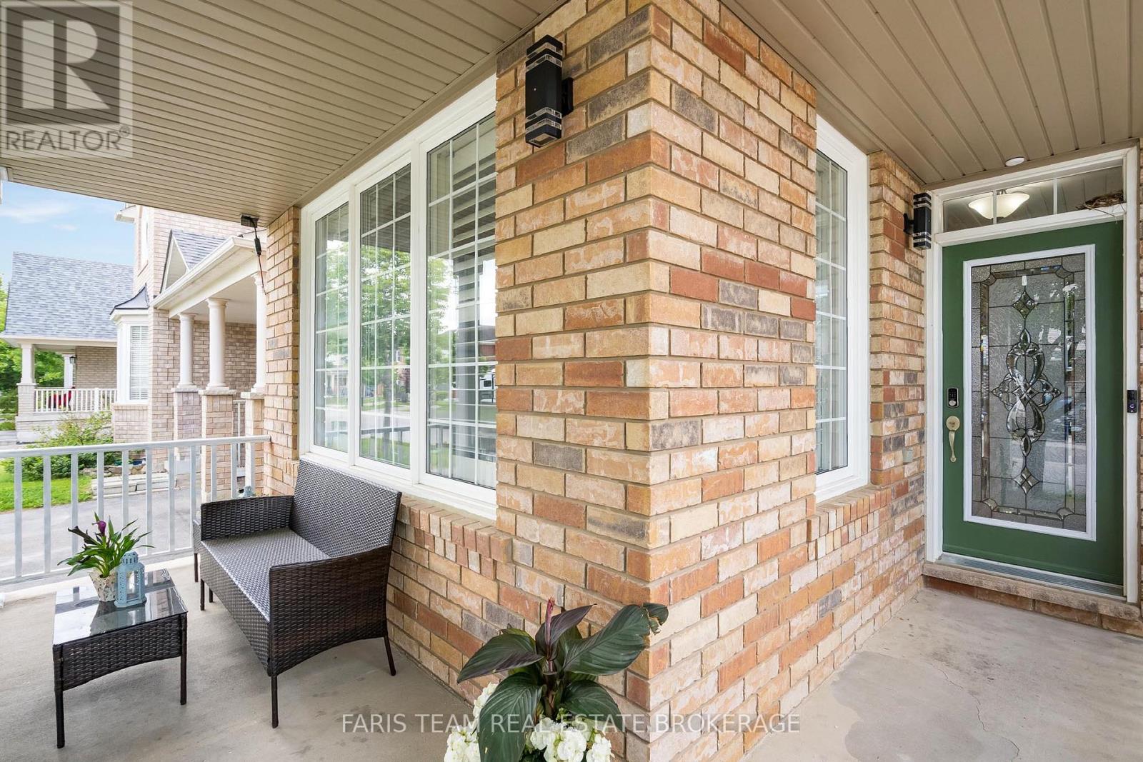 26 KIDD CRESCENT - 5