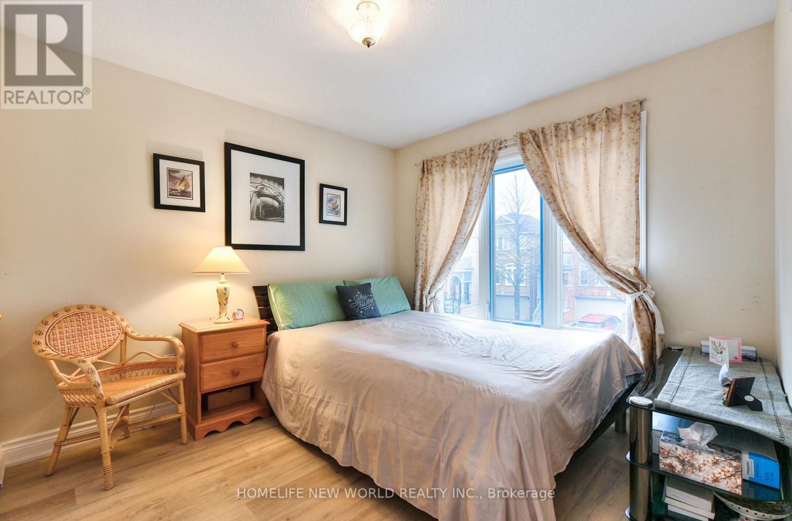 7 FAIRLAWN AVENUE - 20