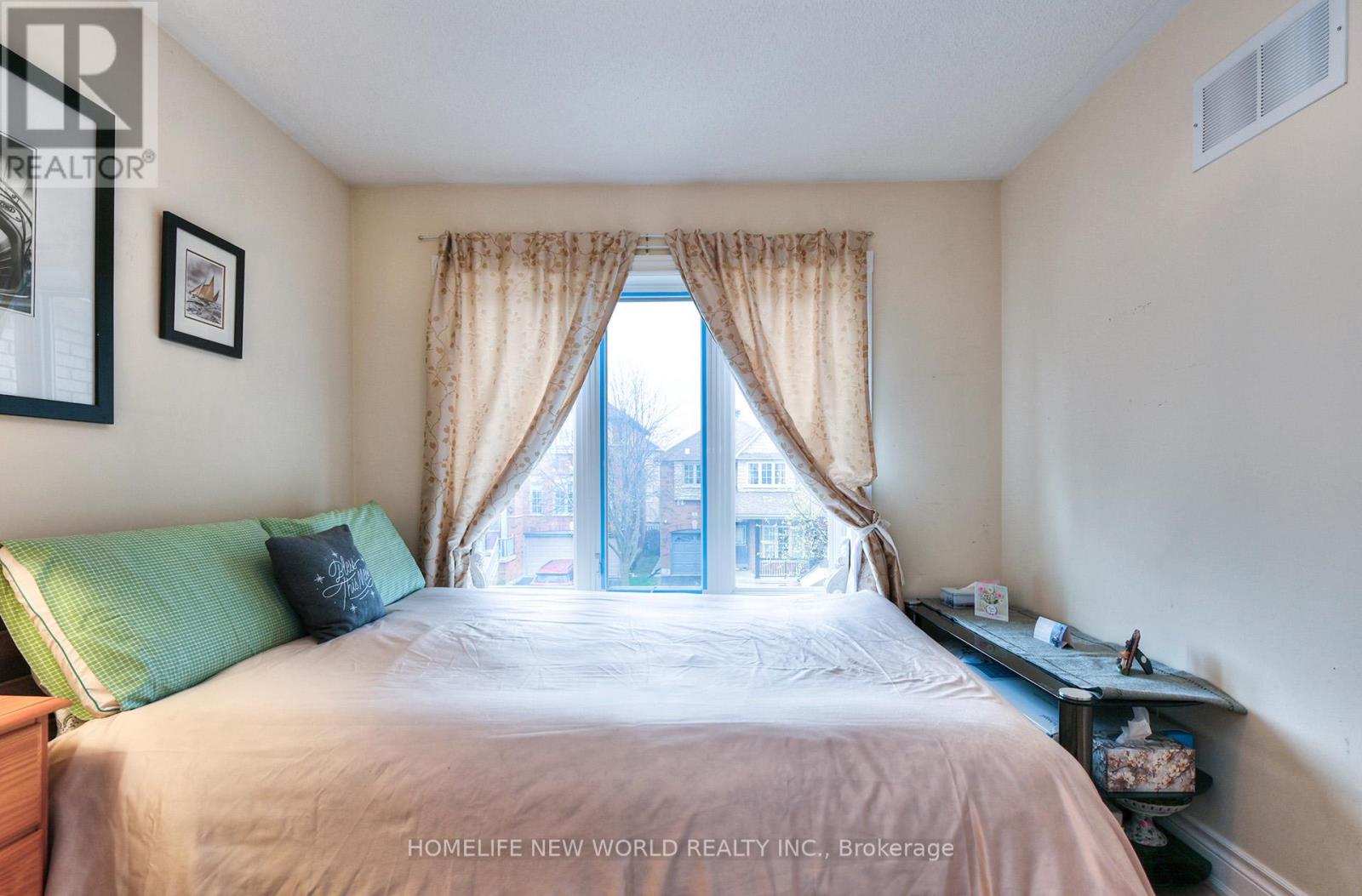 7 FAIRLAWN AVENUE - 21