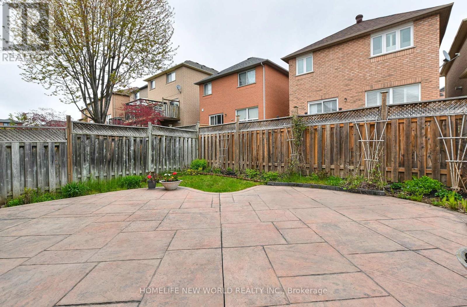 7 FAIRLAWN AVENUE - 29