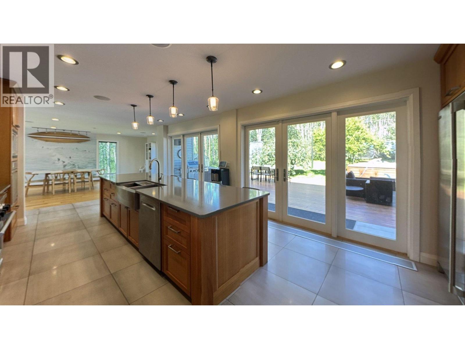 12583 267 ROAD - 16