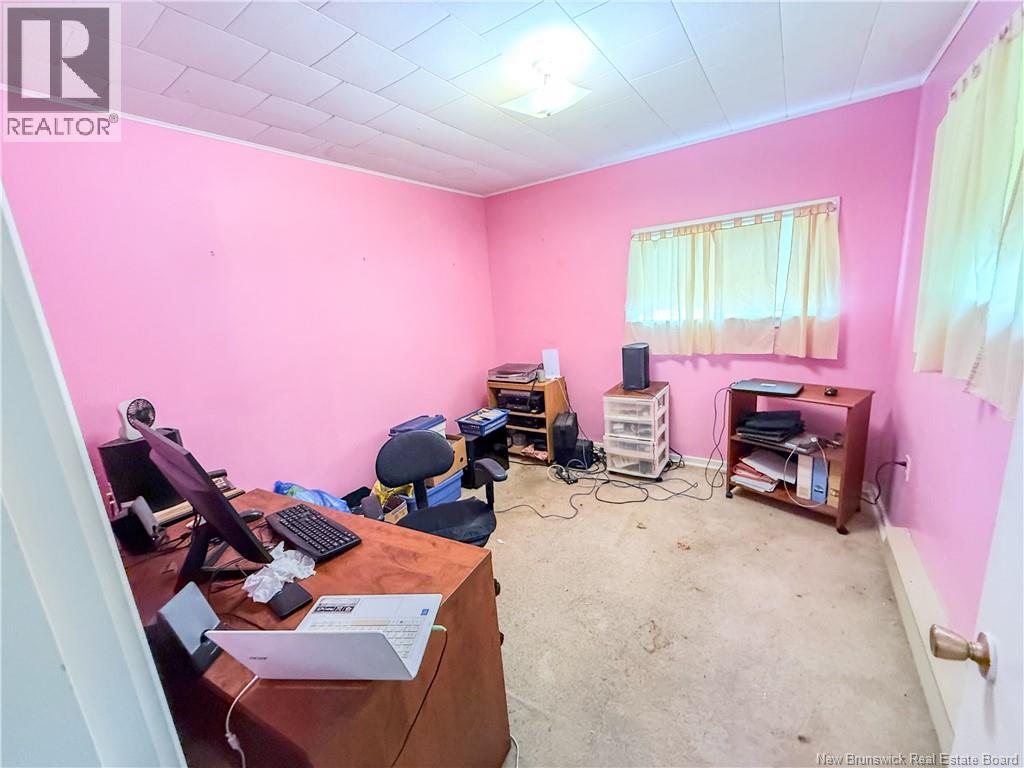 451 McGregor Brook Road - Image 14