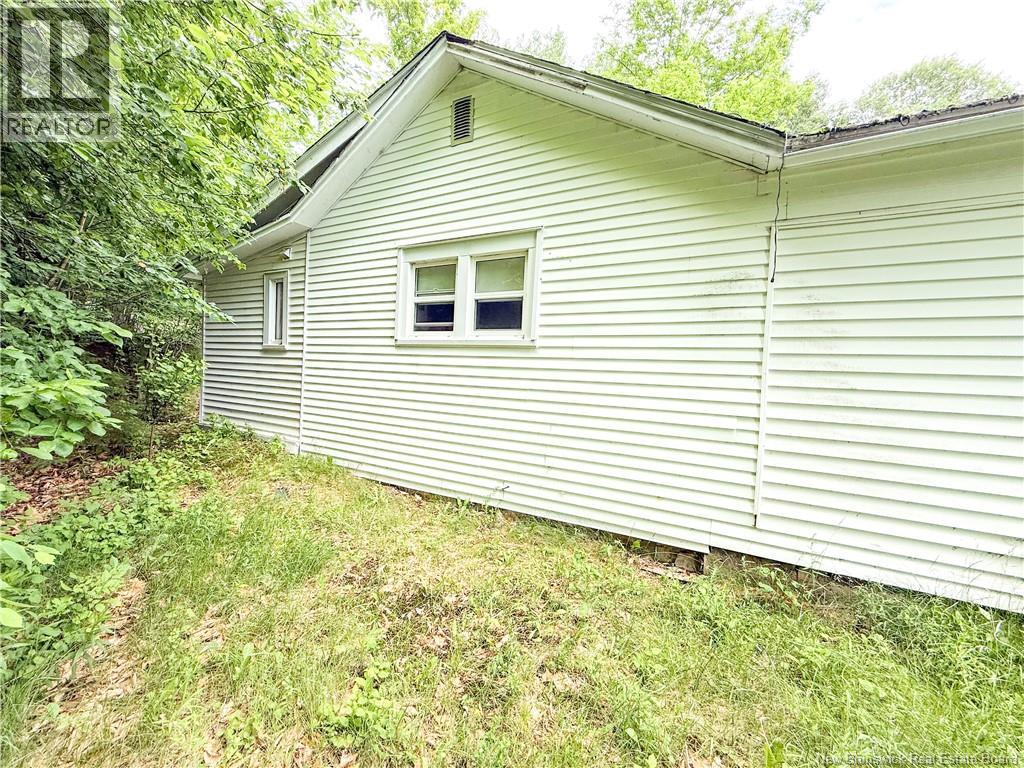 451 McGregor Brook Road - Image 4