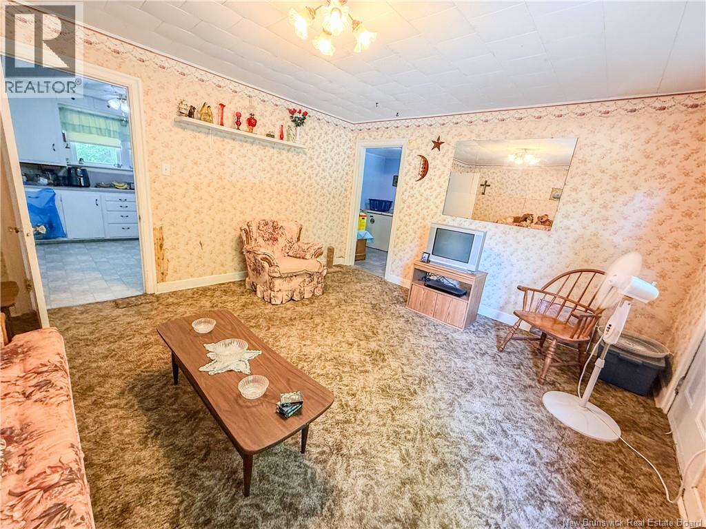 451 McGregor Brook Road - Image 9