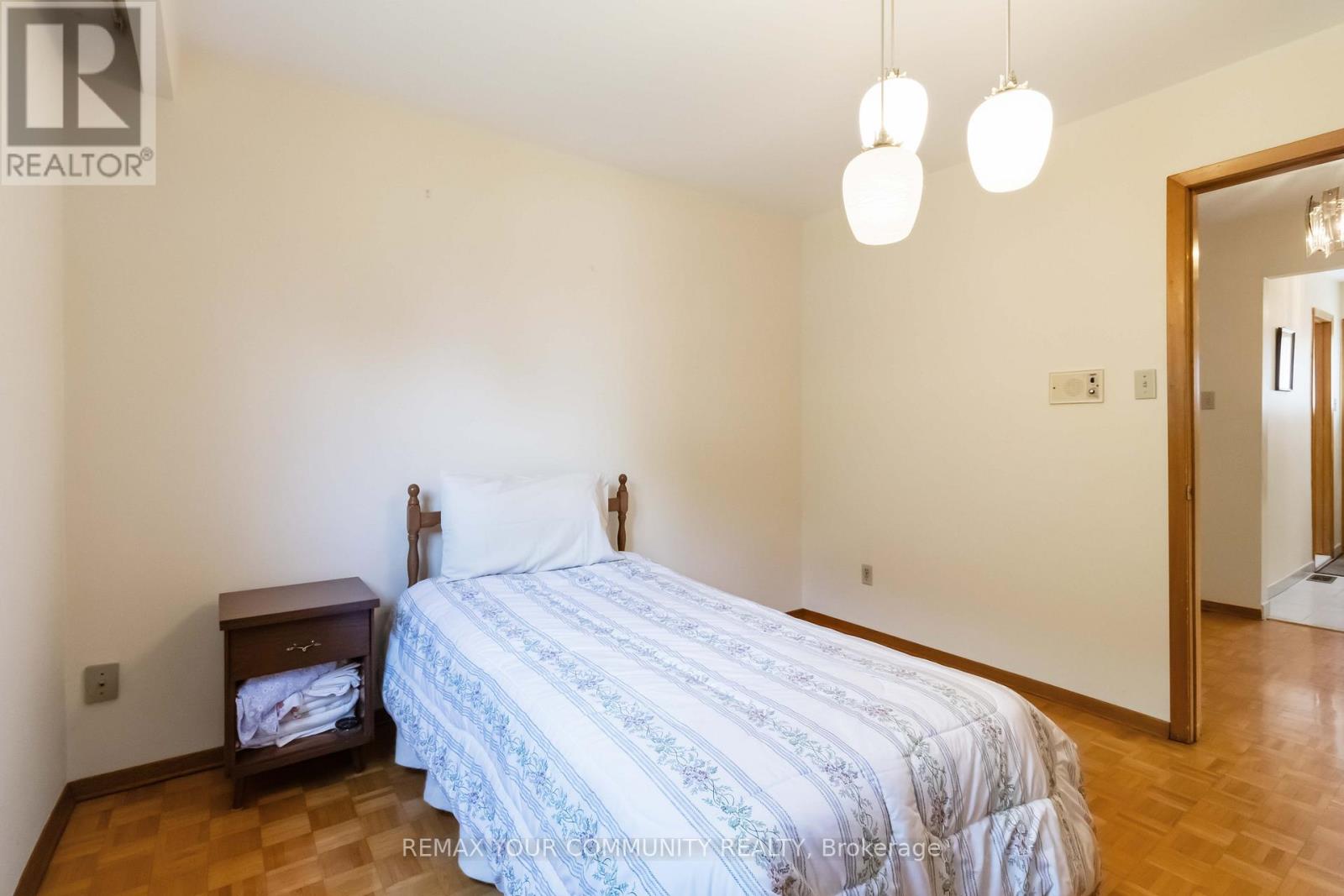 17 HARRIS CRESCENT - 21