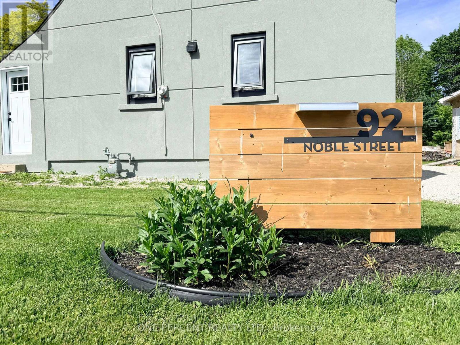 92 NOBLE STREET S - 1