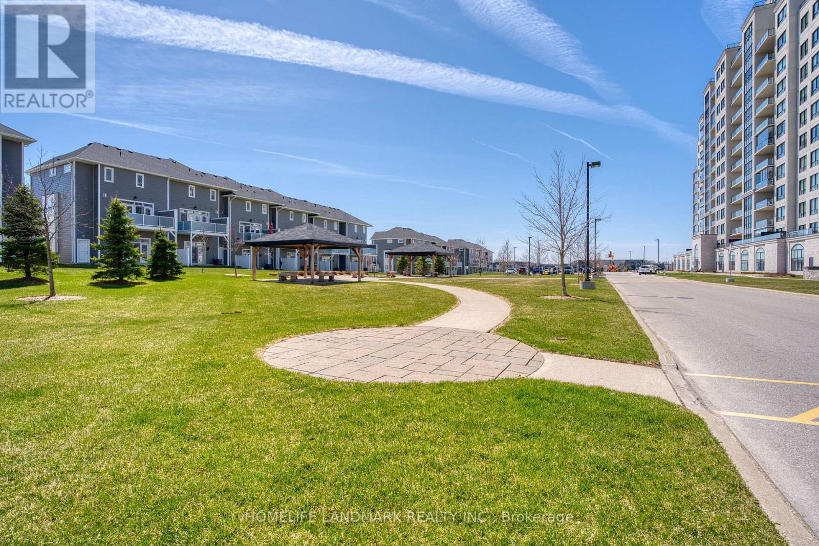#313 260 VILLAGEWALK BOULEVARD - 42