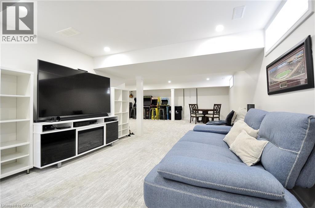 133 GRANDVILLE Circle - 32