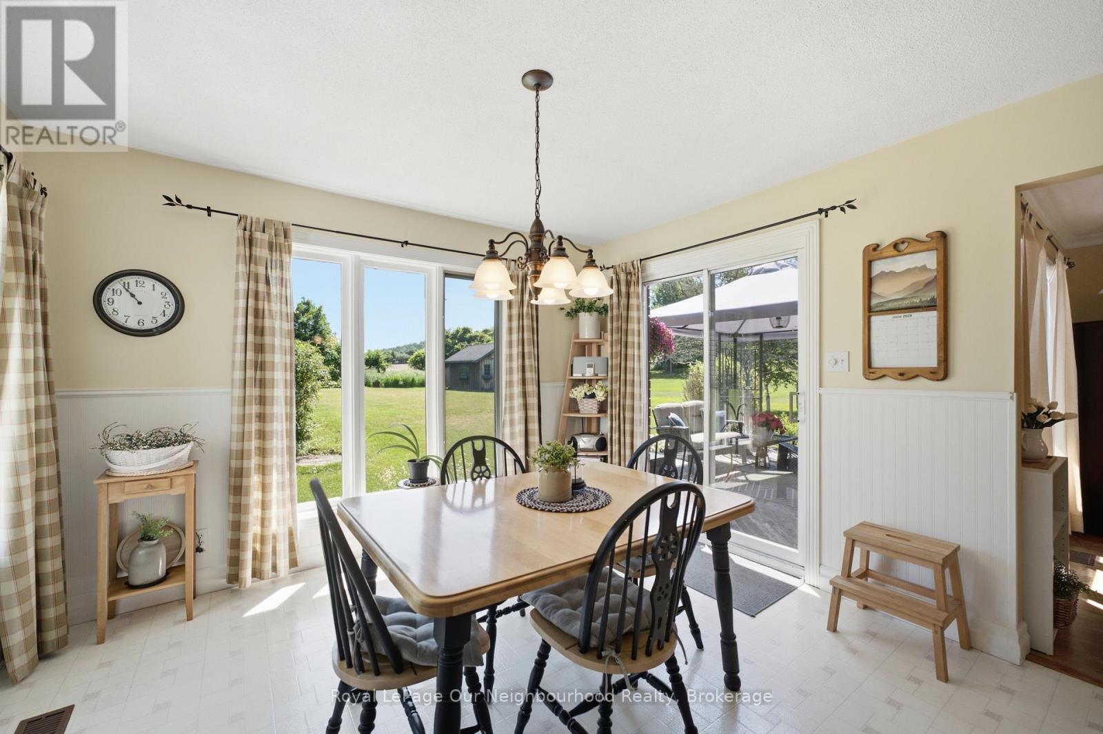 3839 LAROSE CRESCENT - 14