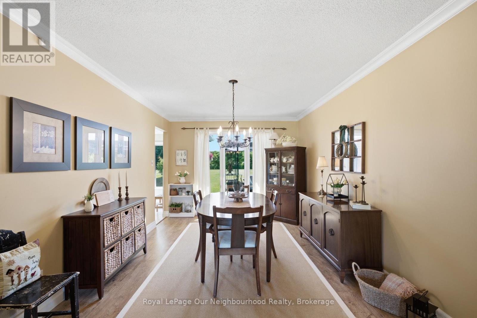 3839 LAROSE CRESCENT - 16