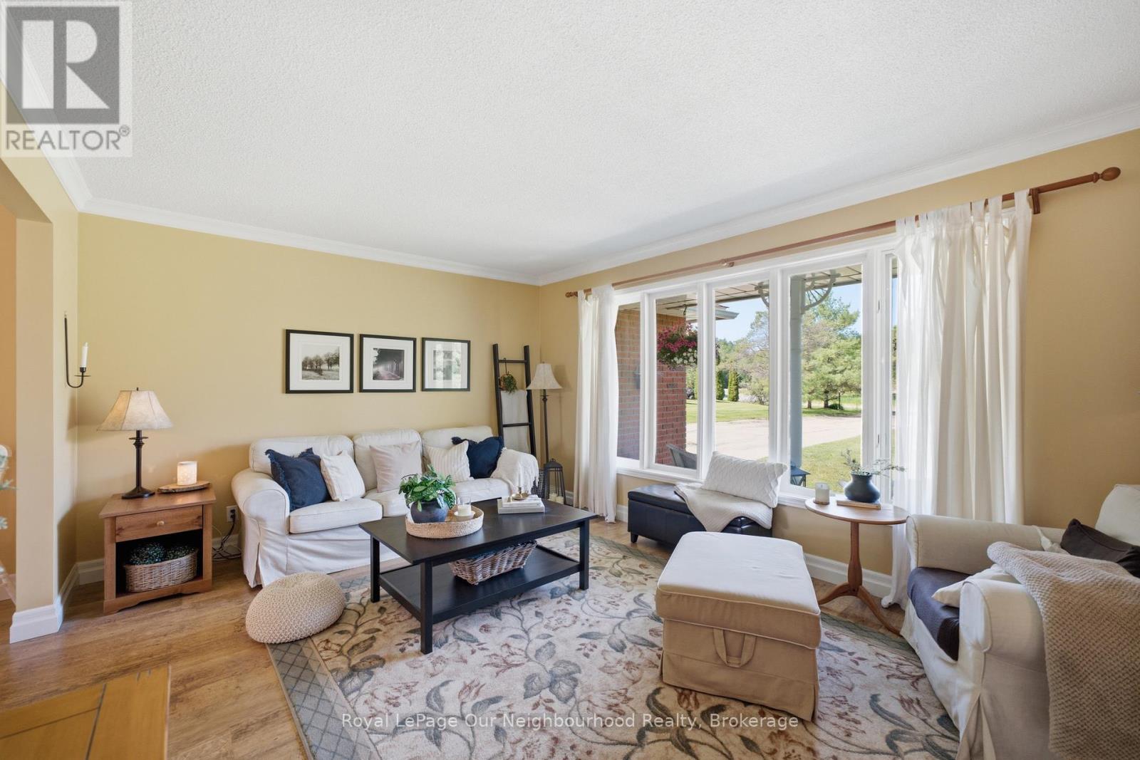 3839 LAROSE CRESCENT - 19