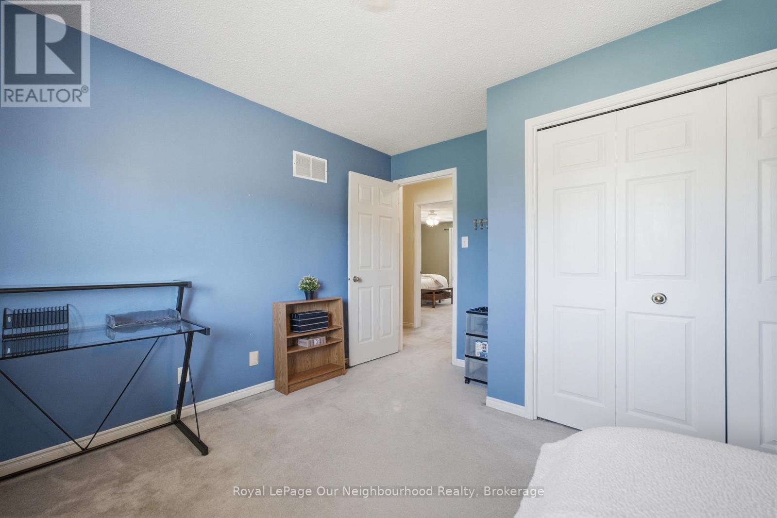 3839 LAROSE CRESCENT - 24