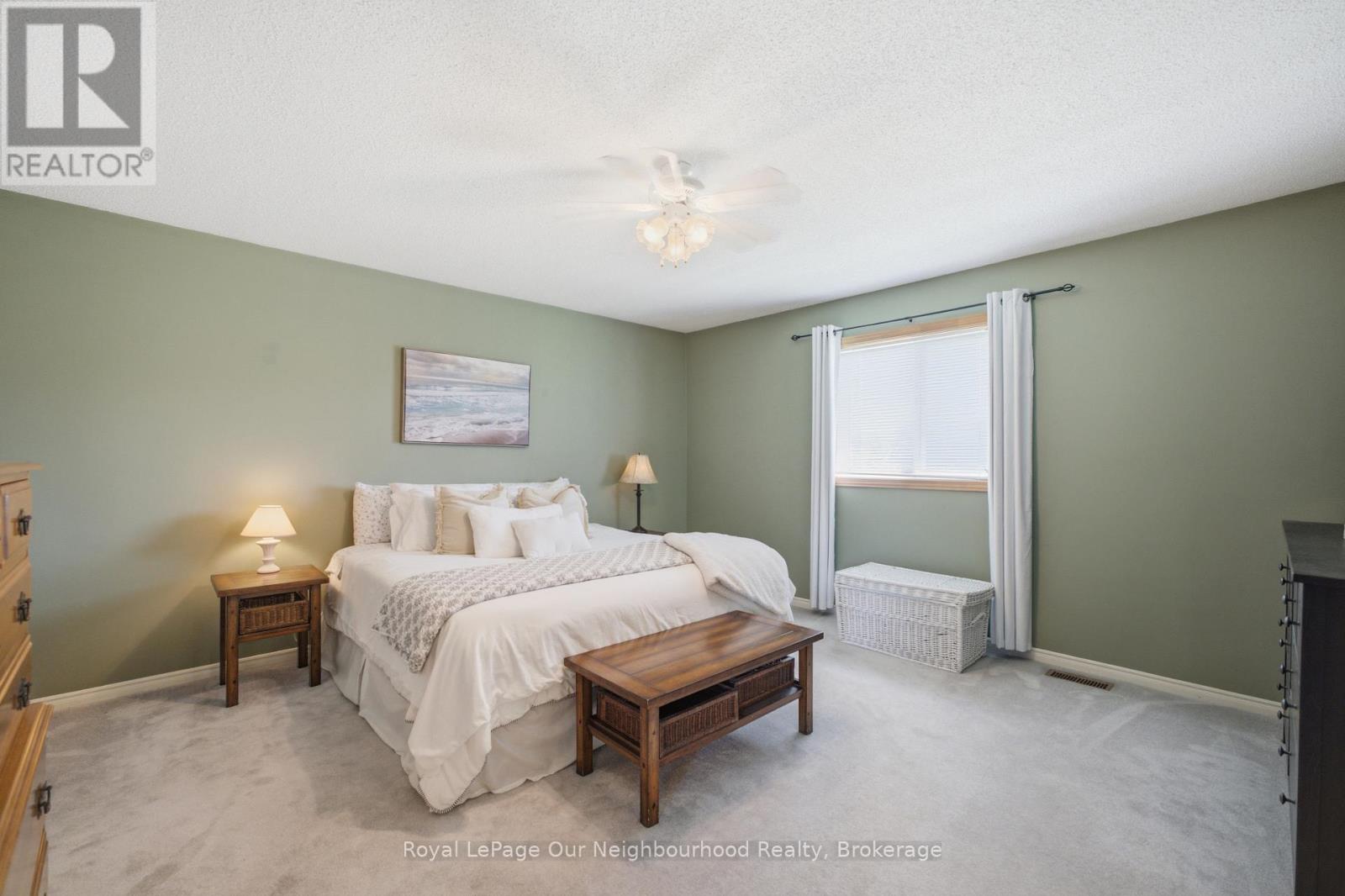 3839 LAROSE CRESCENT - 26