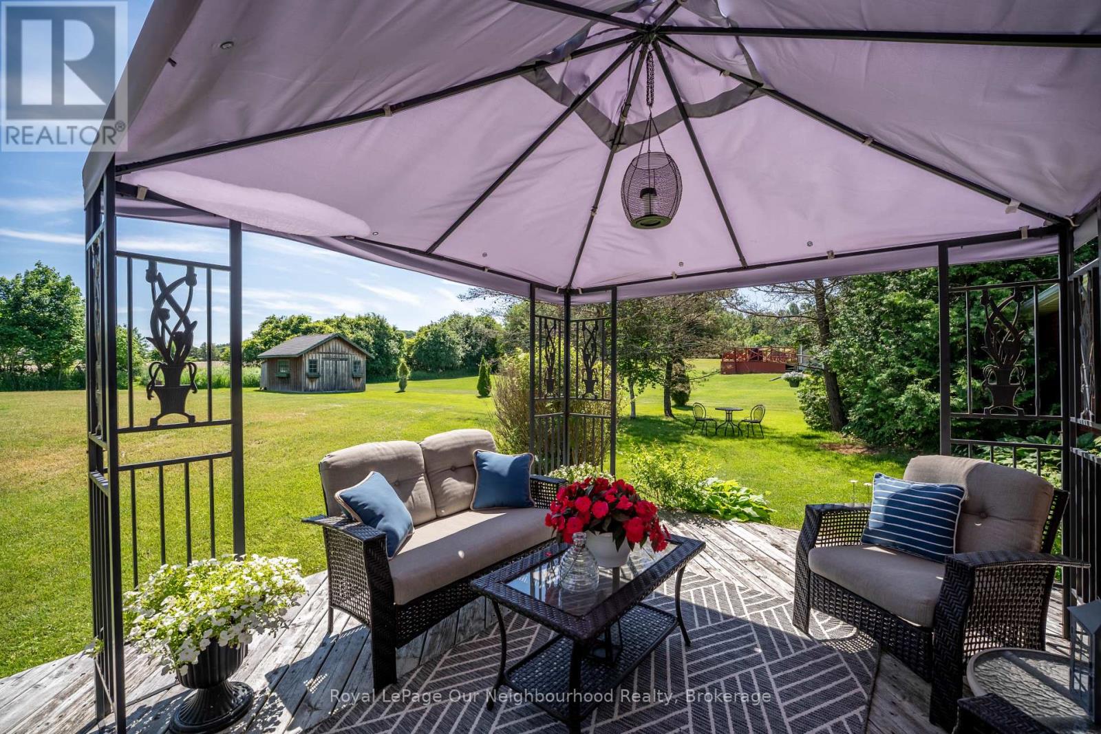 3839 LAROSE CRESCENT - 37