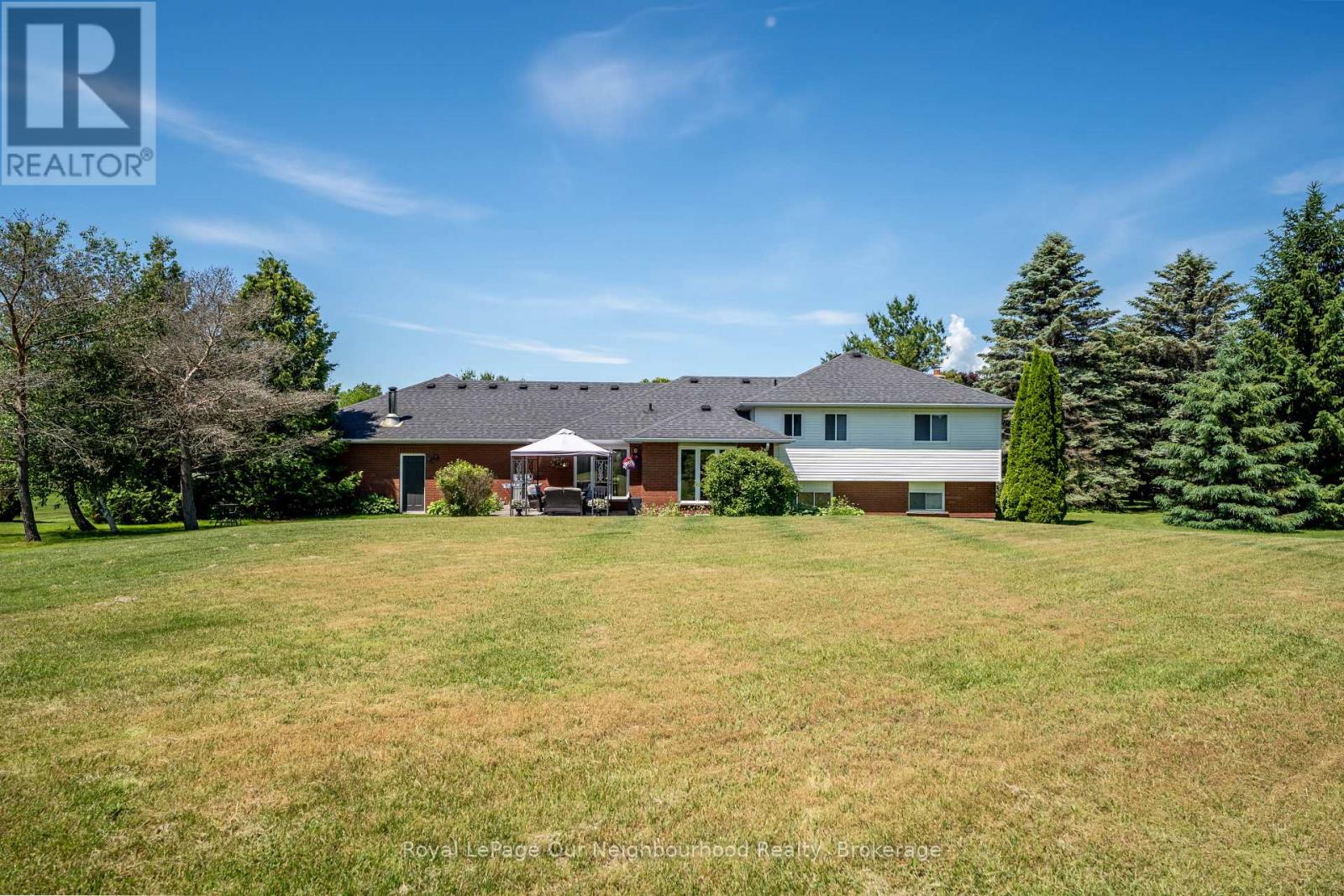 3839 LAROSE CRESCENT - 43