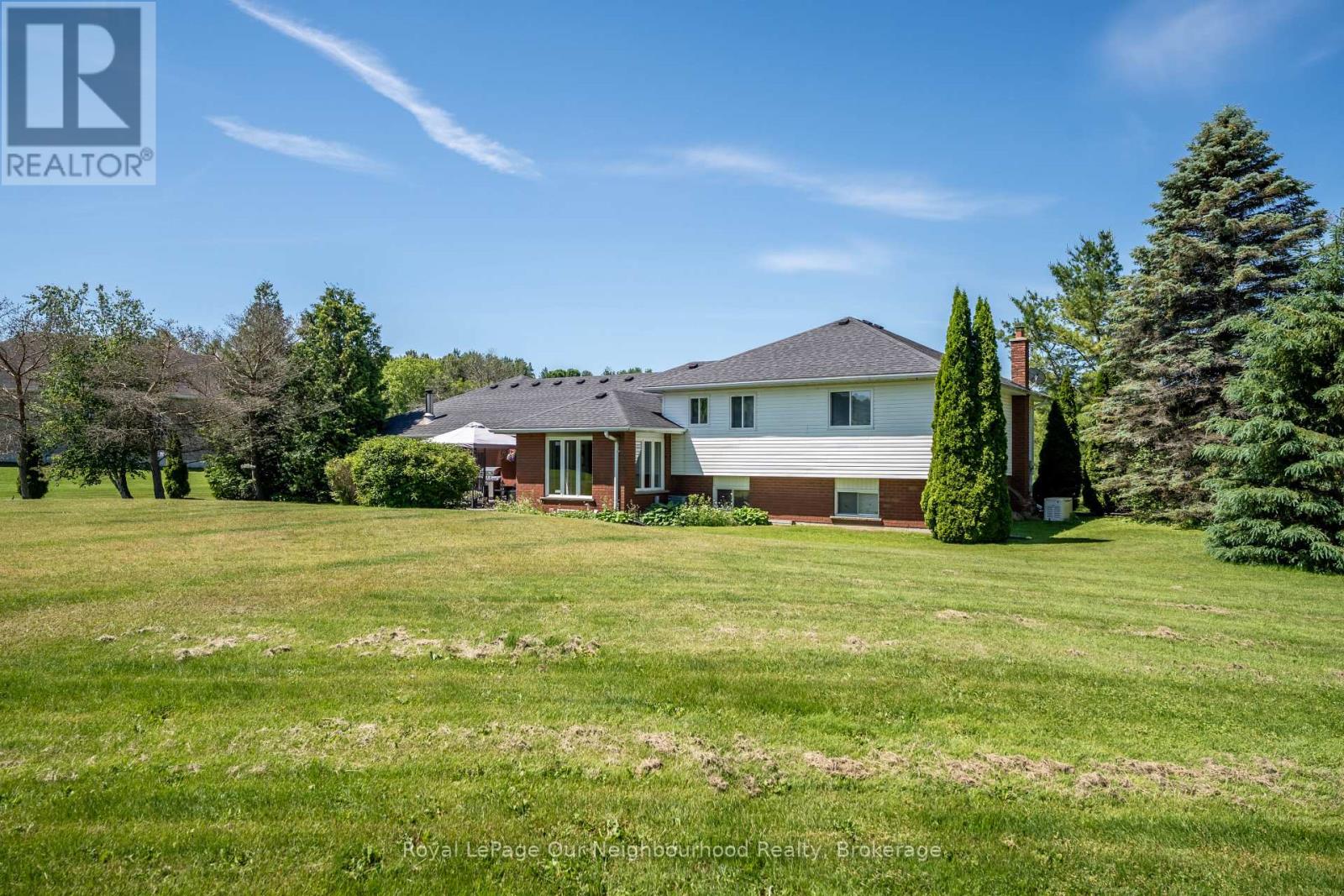 3839 LAROSE CRESCENT - 44