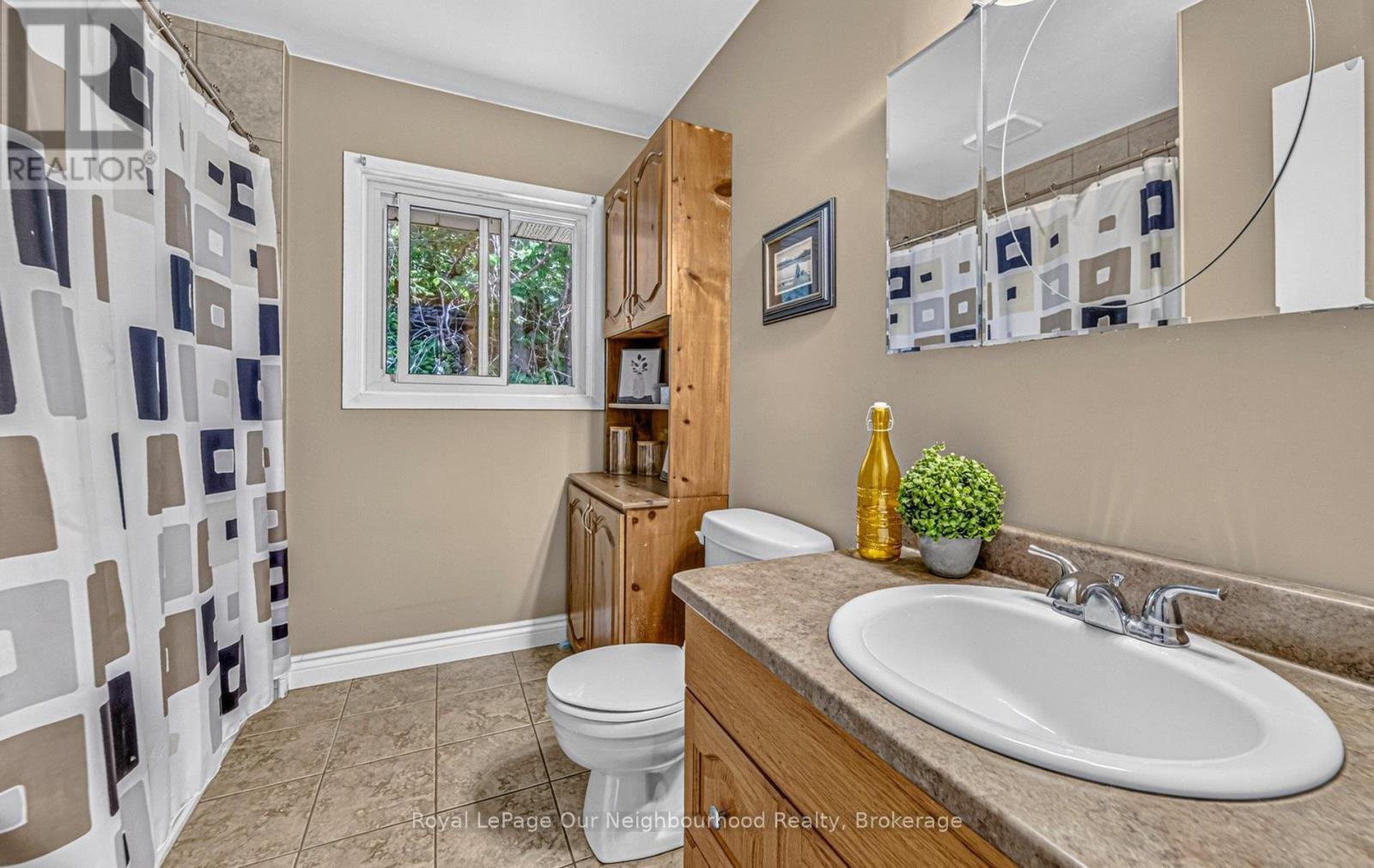120 MASSEY ROAD - 10