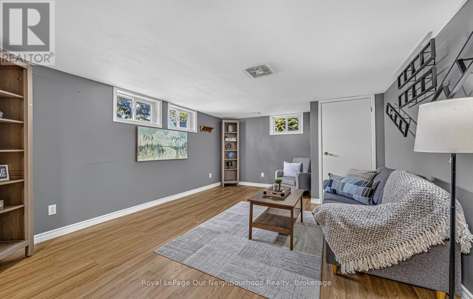 120 MASSEY ROAD - 16