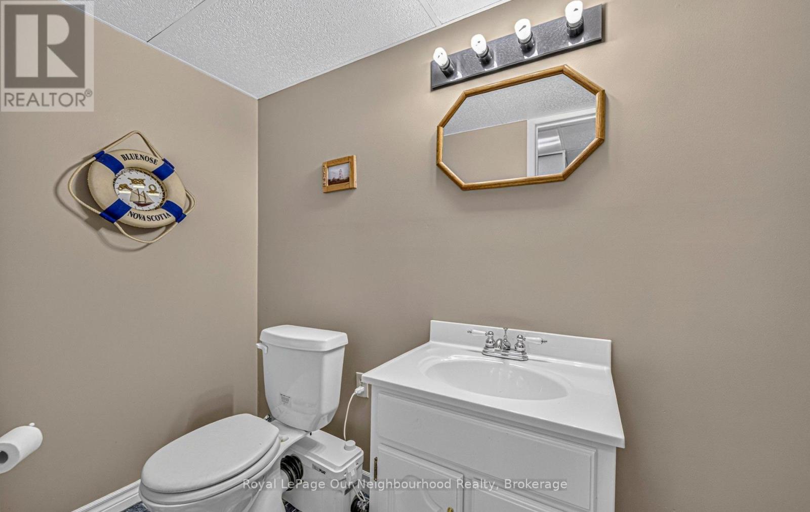 120 MASSEY ROAD - 18