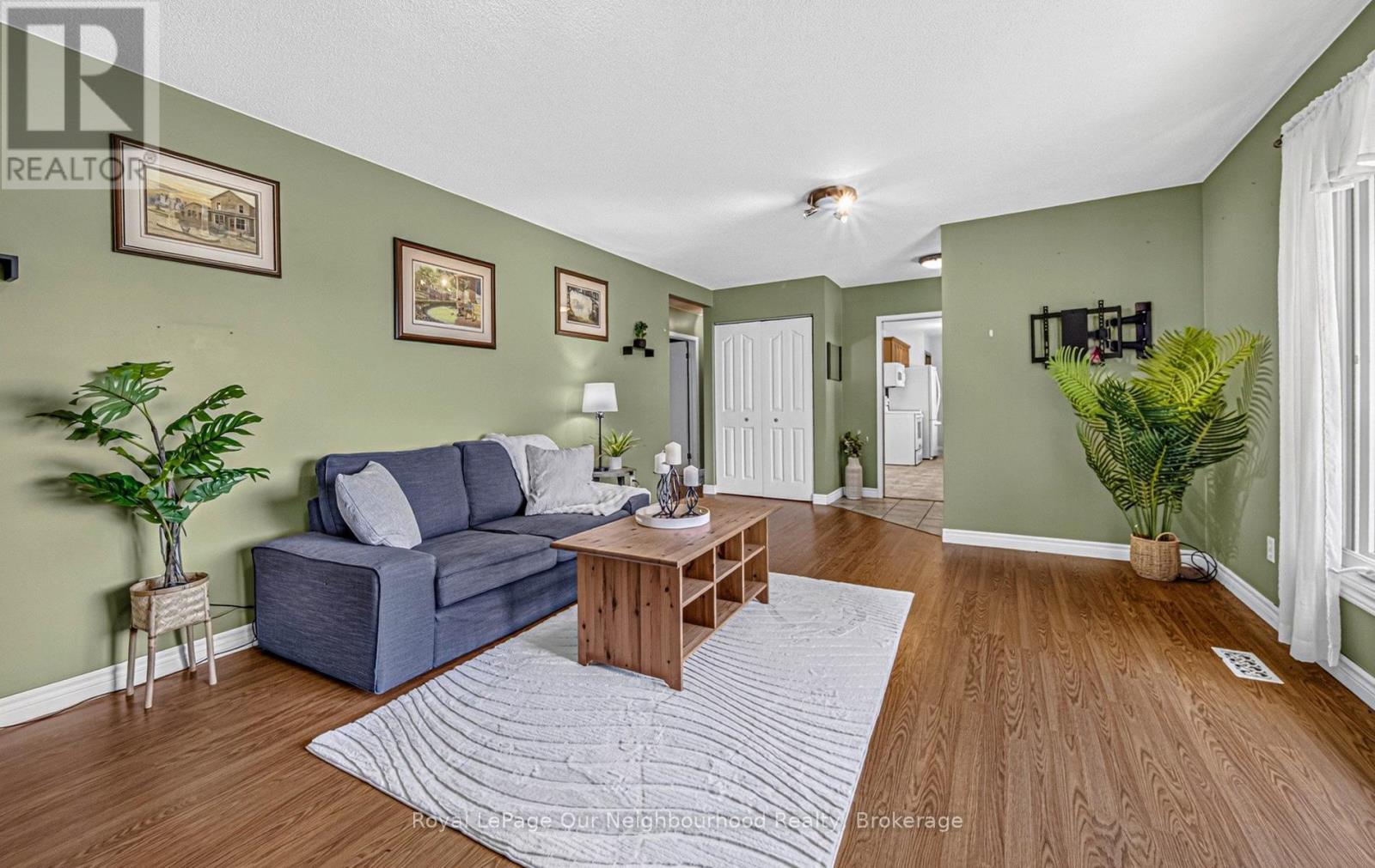120 MASSEY ROAD - 4