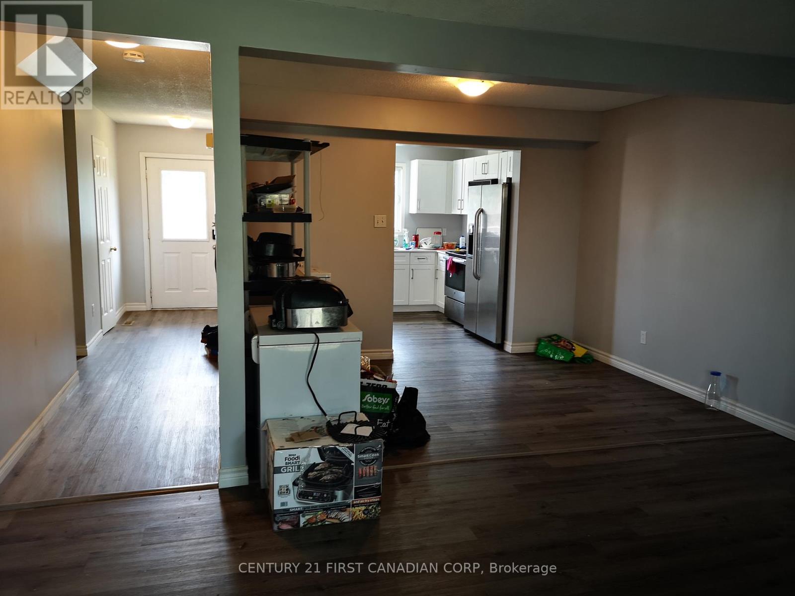 #21 190 FLEMING DRIVE - 15