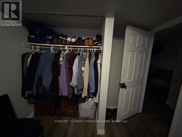 #21 190 FLEMING DRIVE - 18
