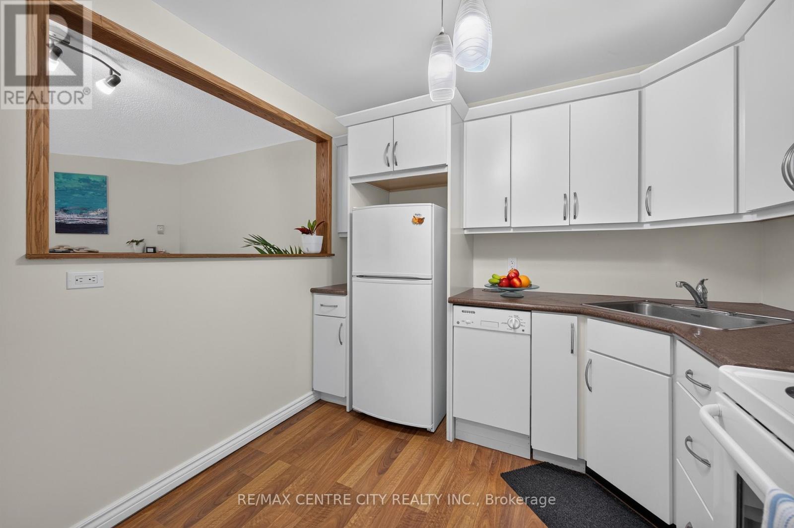#309 729 DEVERON CRESCENT - 9