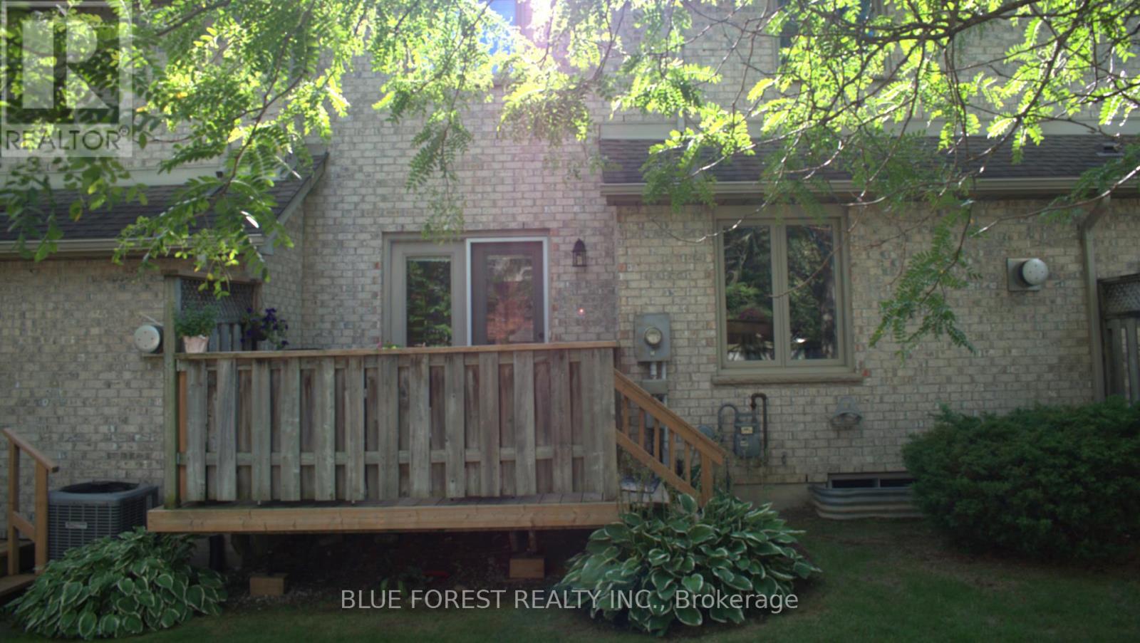 #3 410 AMBLESIDE DRIVE - 13