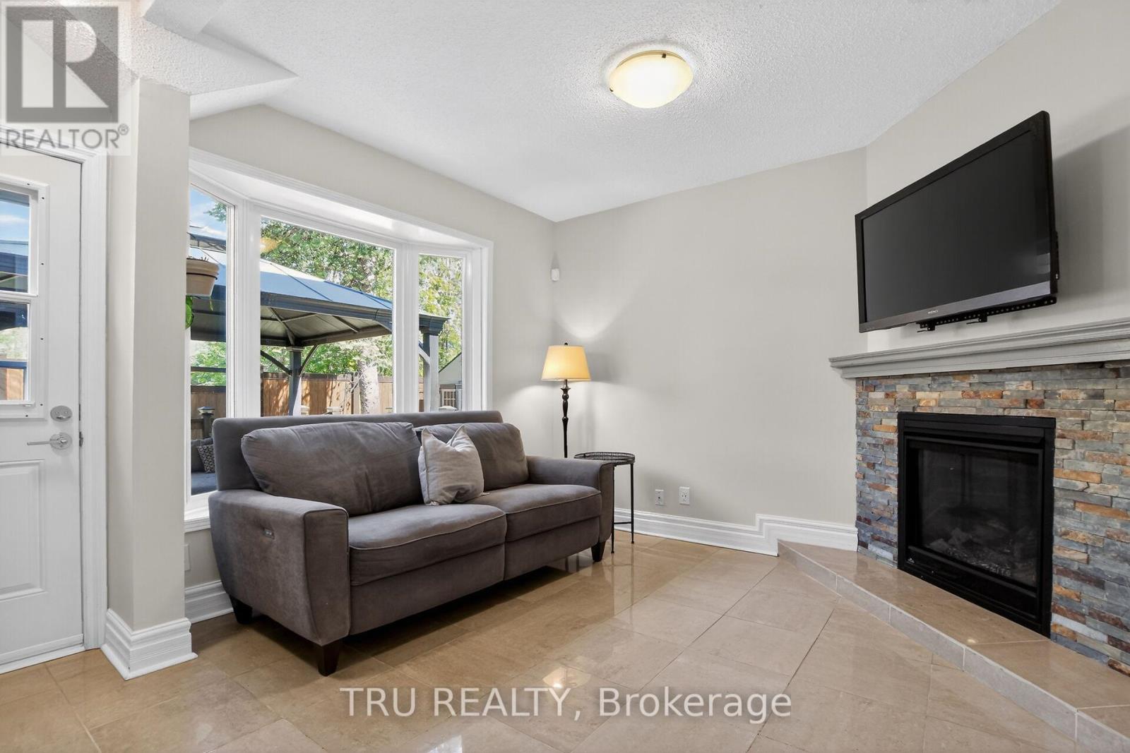 2769 MASSICOTTE LANE - 6