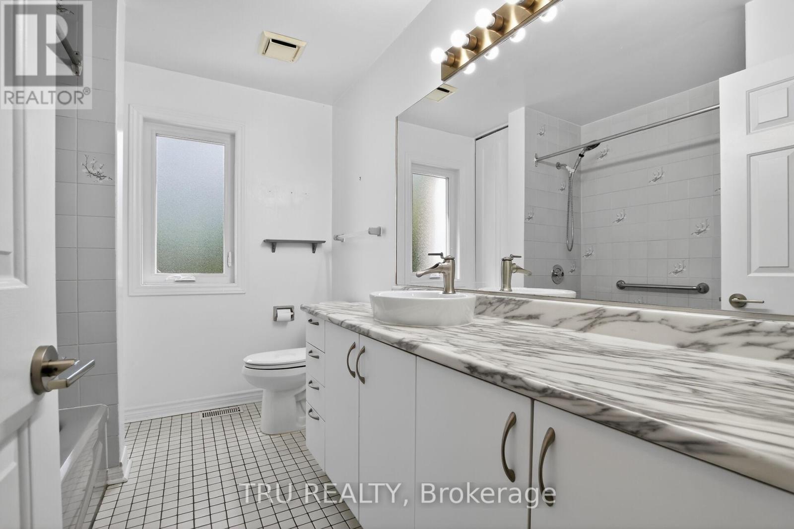 2769 MASSICOTTE LANE - 9