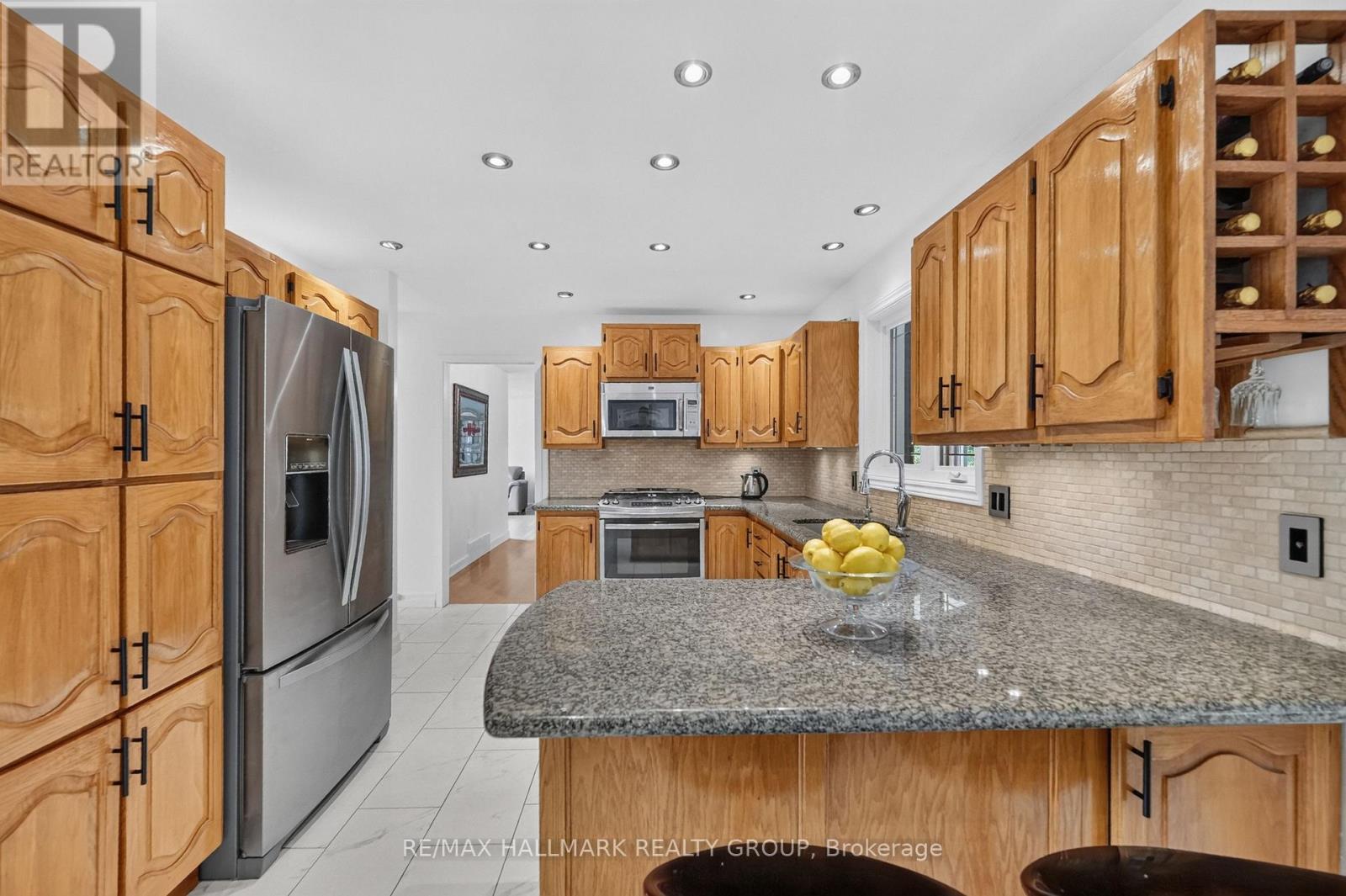 4 Bed, 3 Bath House for Sale in Ottawa – 1064 MOFFATT DRIVE, Ottawa – MLS# X13454920 - Image 8
