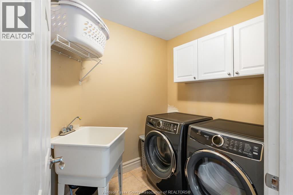 7 Beniuk COURT - 20