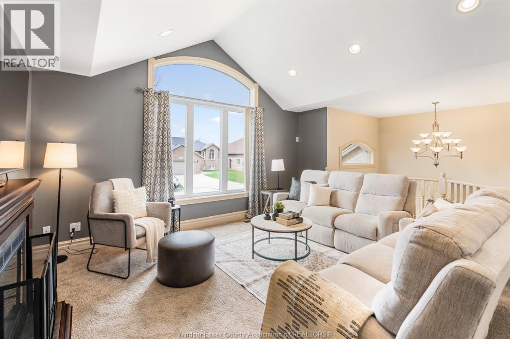 7 Beniuk COURT - 4