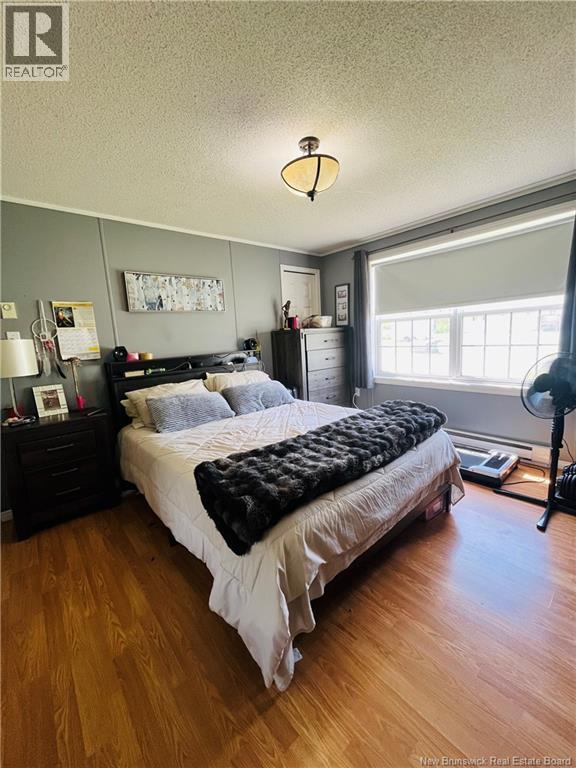 3 Cedar Crescent - 6