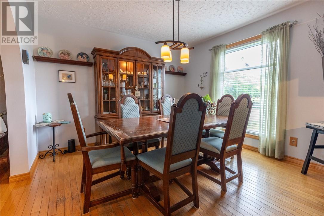 584 Mead Boulevard - 10