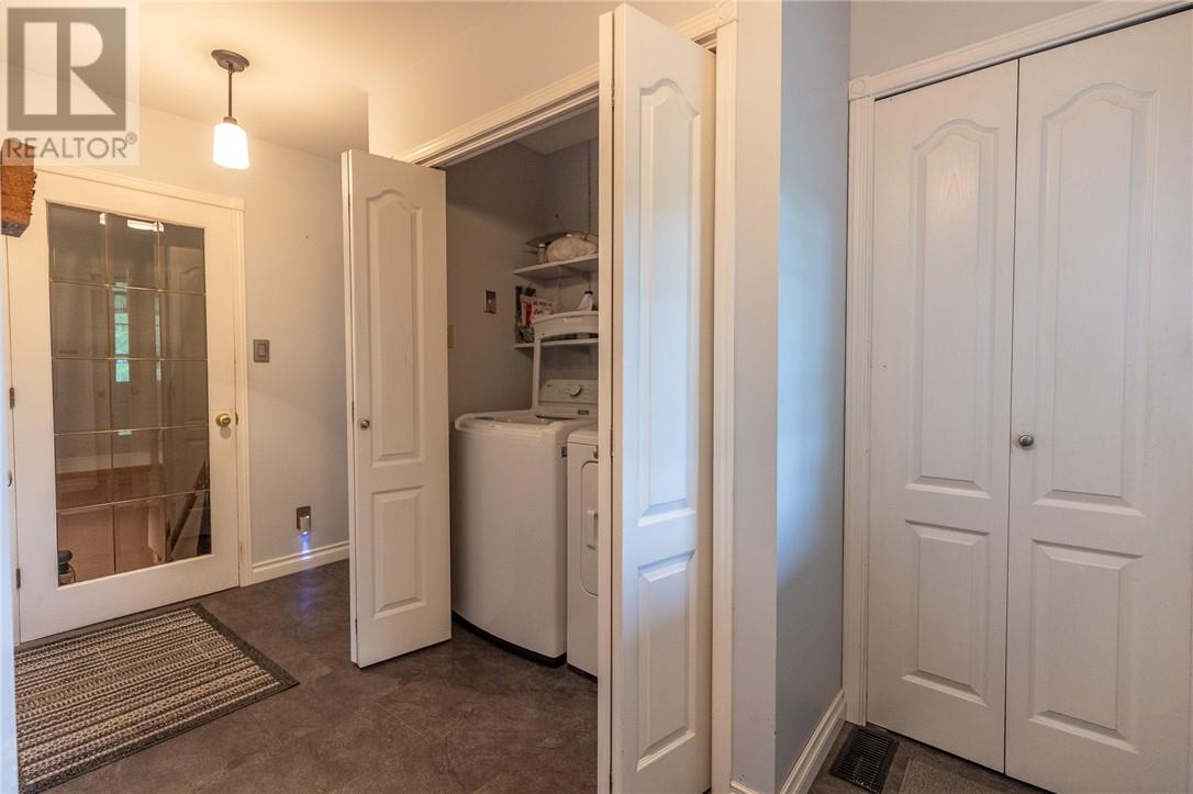 584 Mead Boulevard - 17