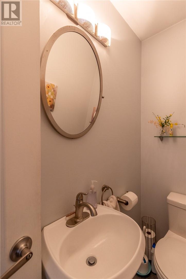 584 Mead Boulevard - 18