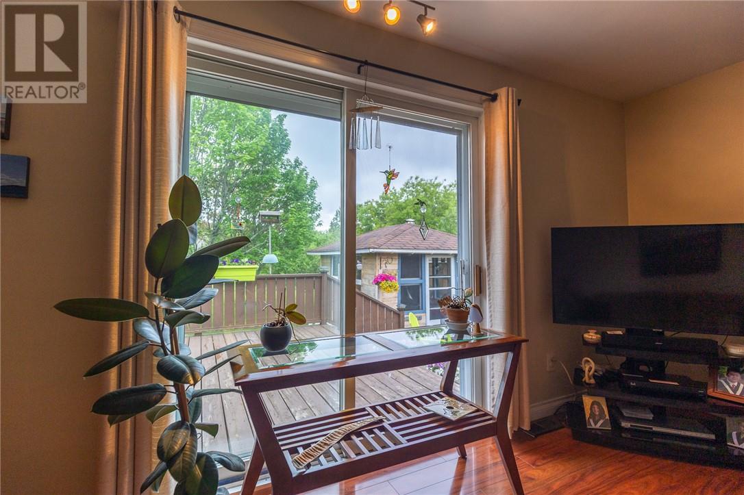 584 Mead Boulevard - 20