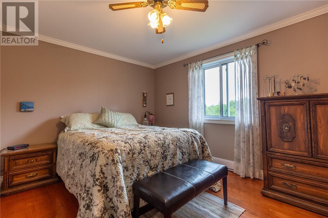 584 Mead Boulevard - 23
