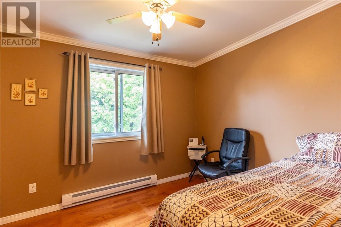 584 Mead Boulevard - 25