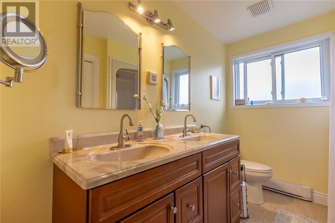 584 Mead Boulevard - 31