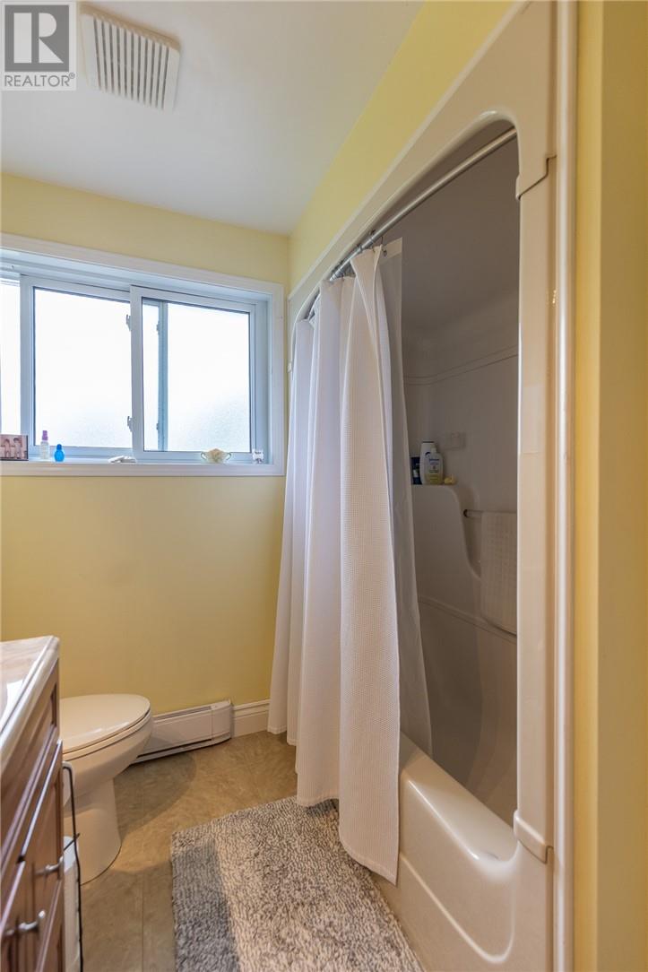 584 Mead Boulevard - 32