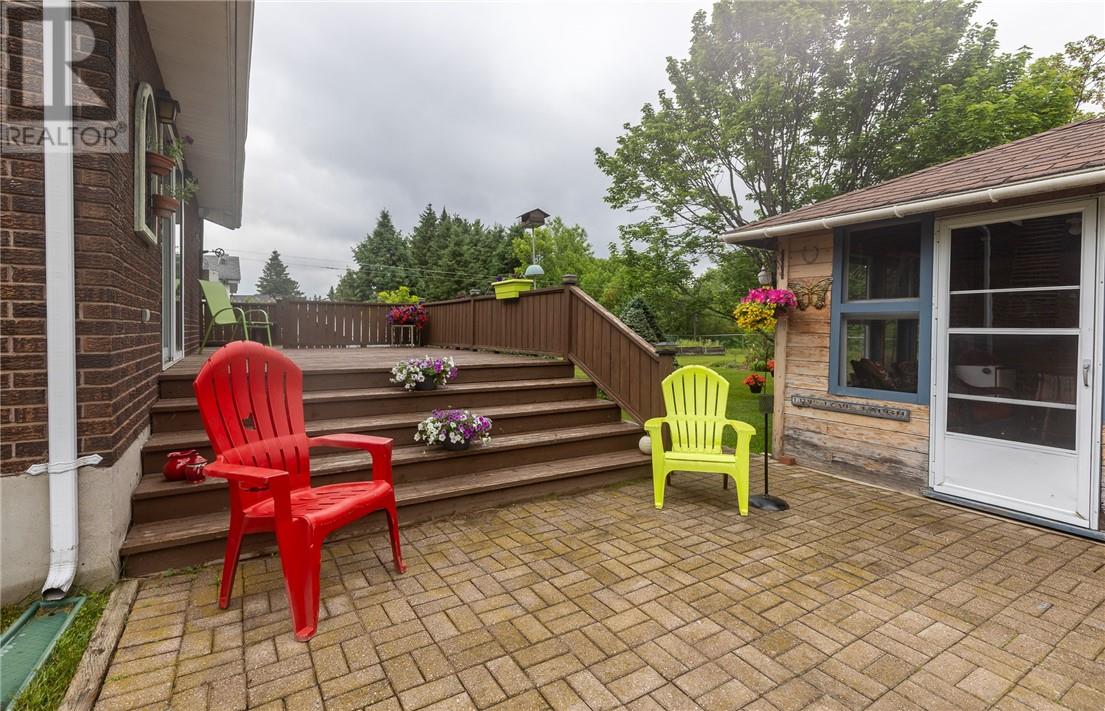 584 Mead Boulevard - 41
