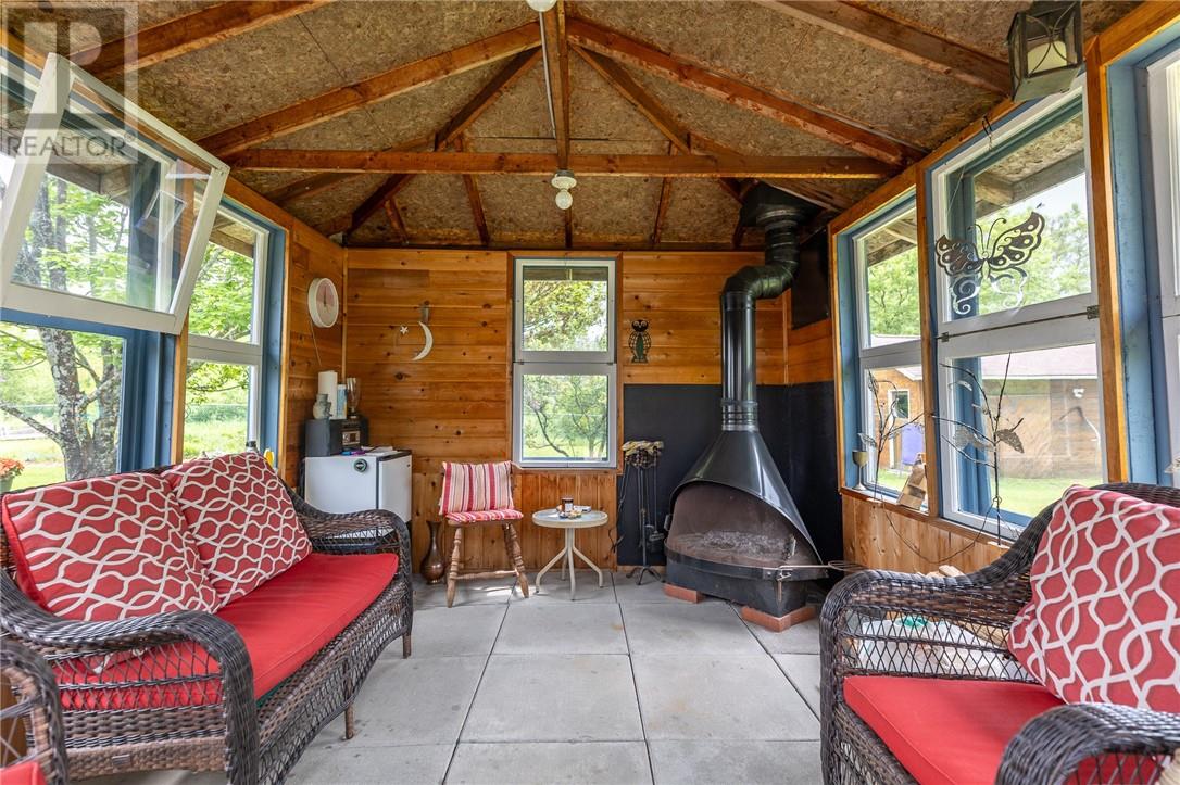 584 Mead Boulevard - 43